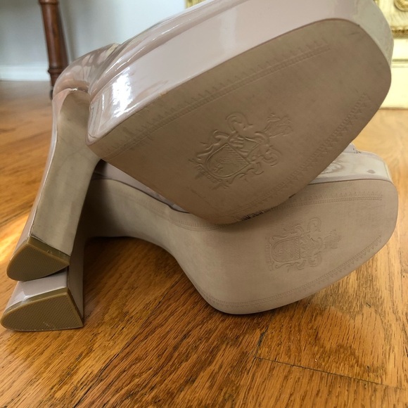 New Fergie Platform Patent Pumps in Nude - Picture 7 of 8